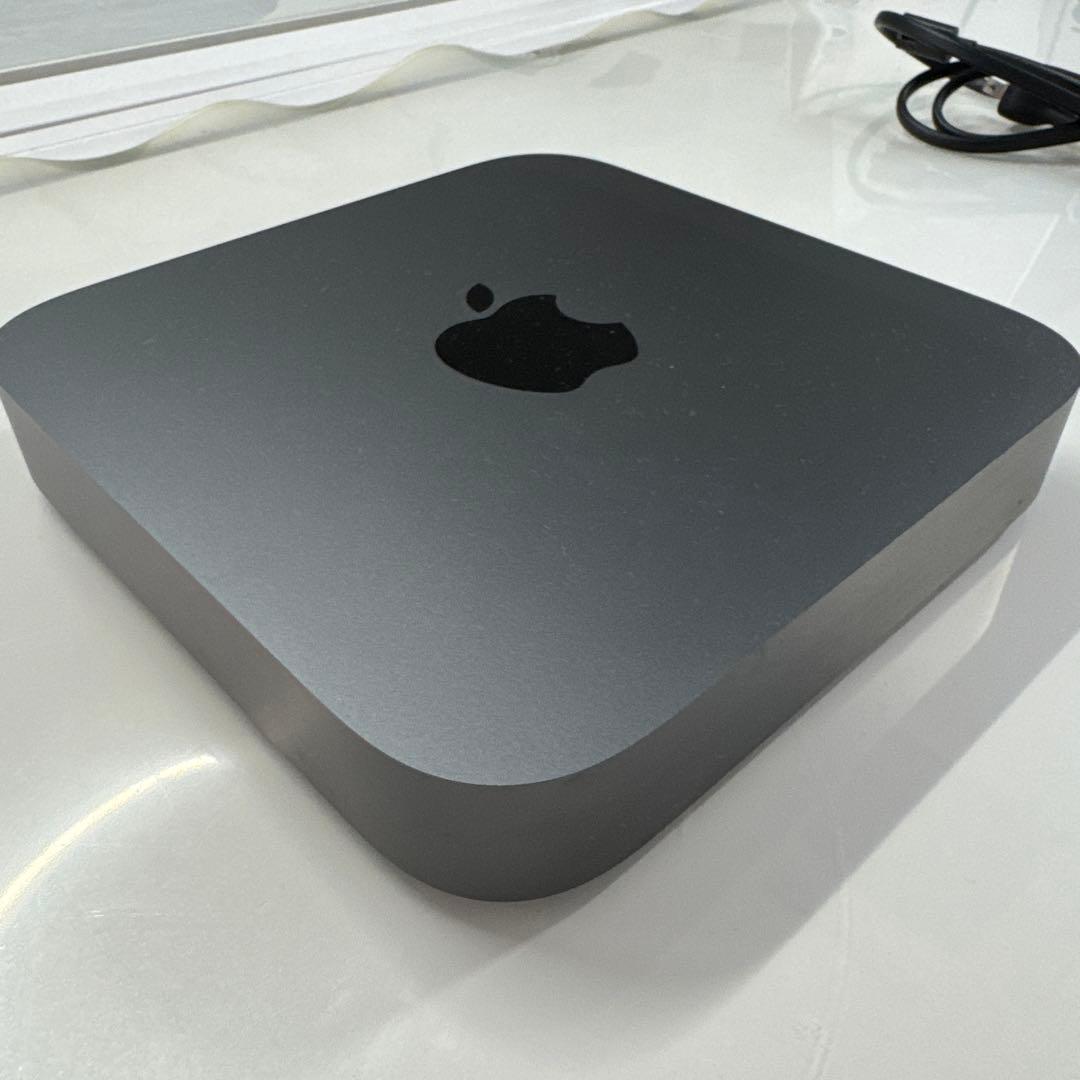 Apple Mac mini 2018スペースグレー