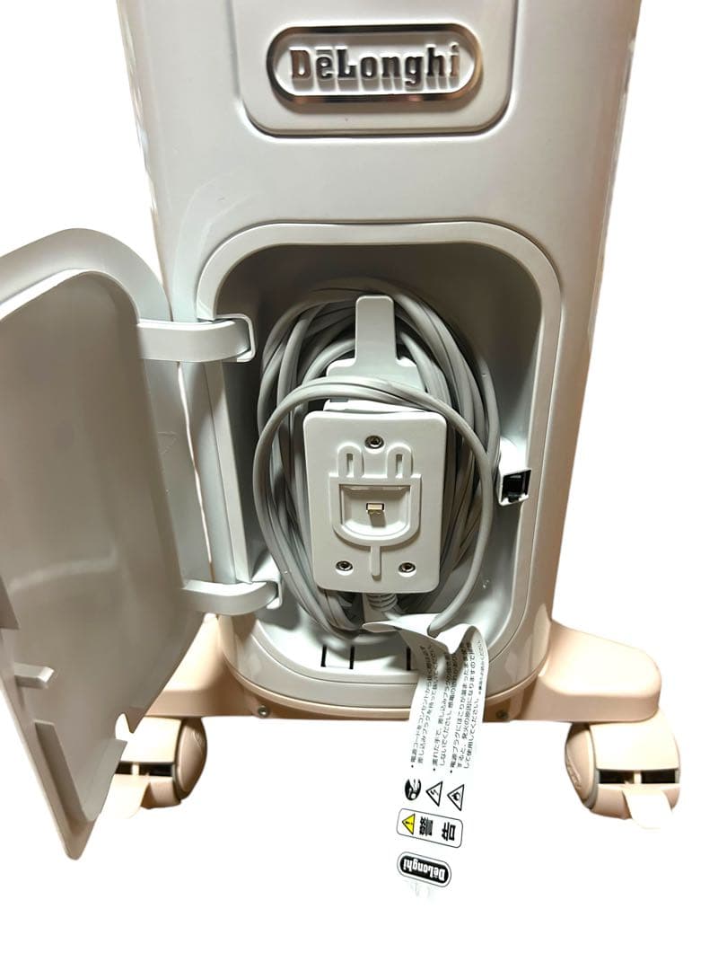 delonghi デロンギ　ベルカルド　希少色・可愛いピンク　オイルヒーター