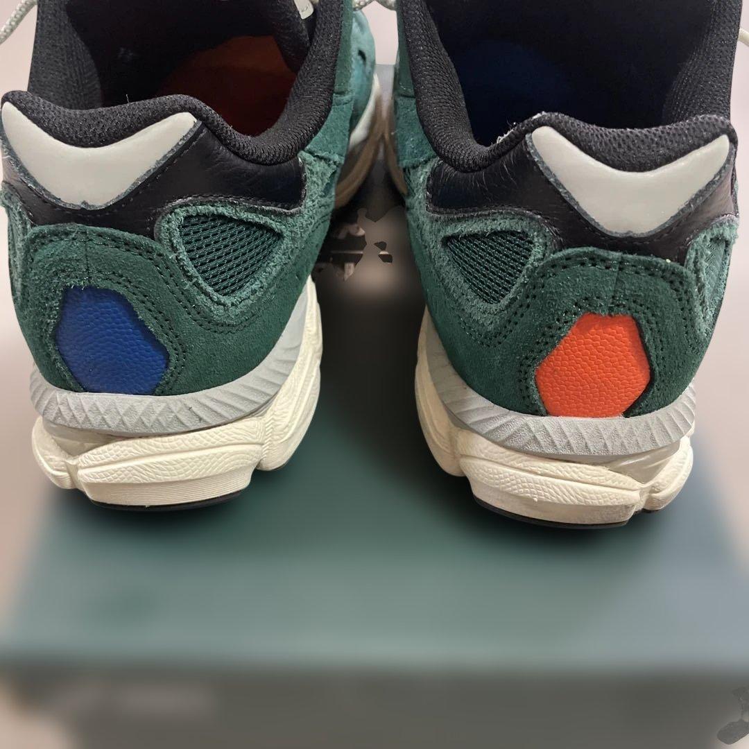 asics ballaholic Gel NYC ２８cm