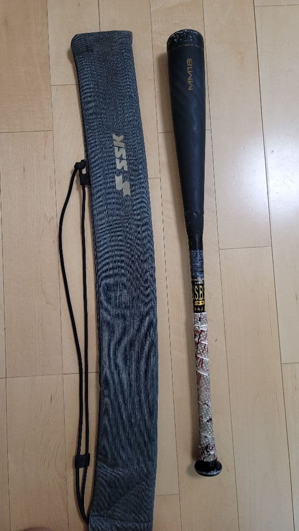 MM18 軟式バット カーボンファイバー製