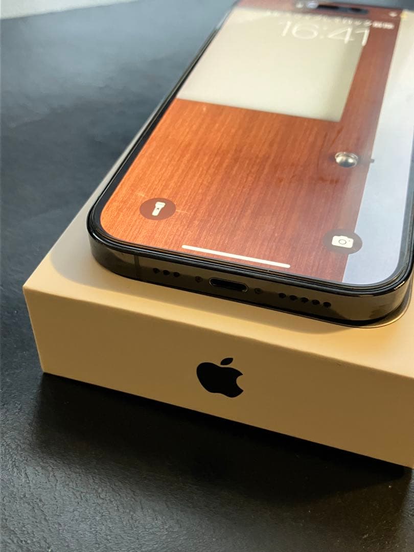 Apple iPhone 14 Pro 256GB 本体　ブラック