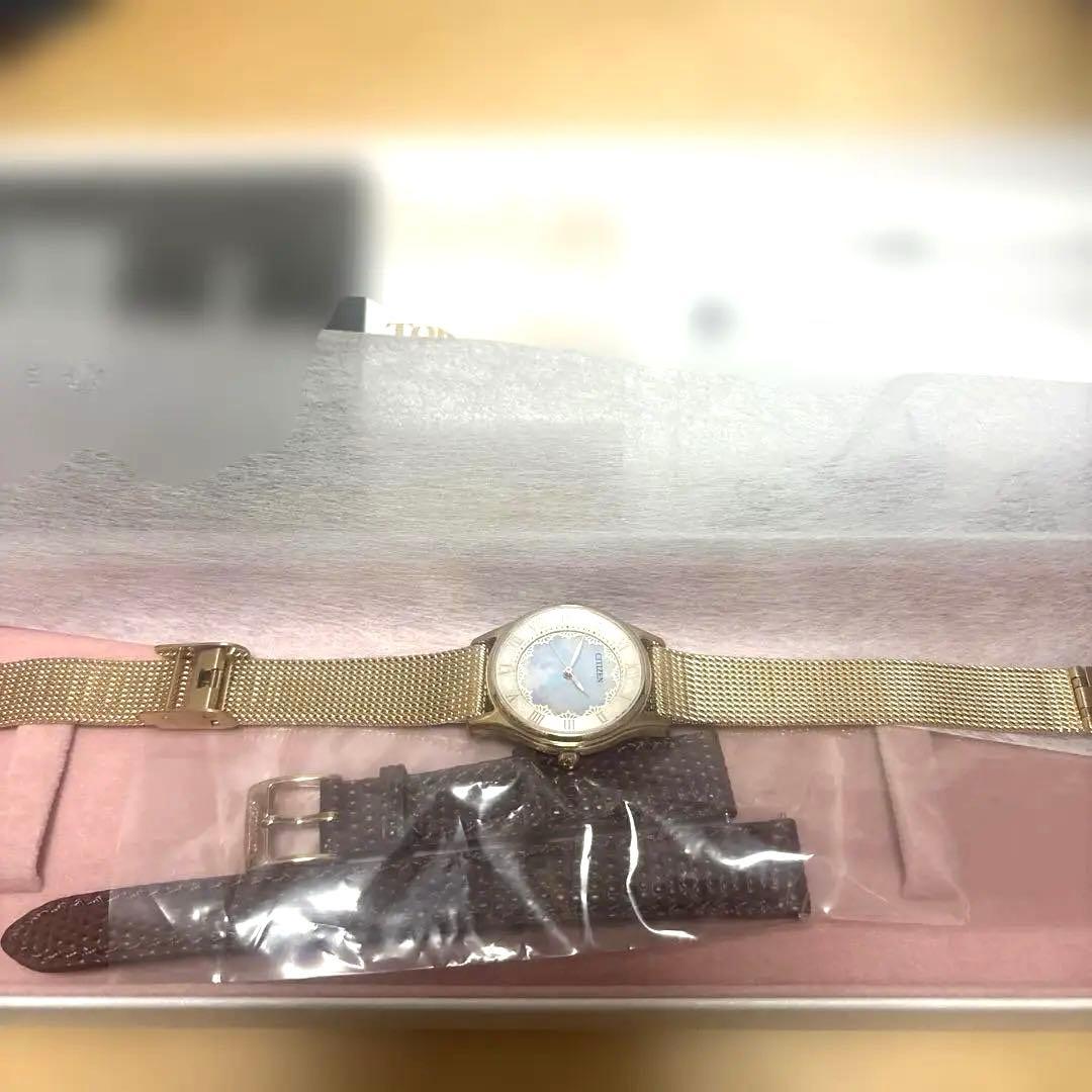 期間限定値下【一回のみ着用】ディズニーシー　ファンタジースプリングス限定　腕時計