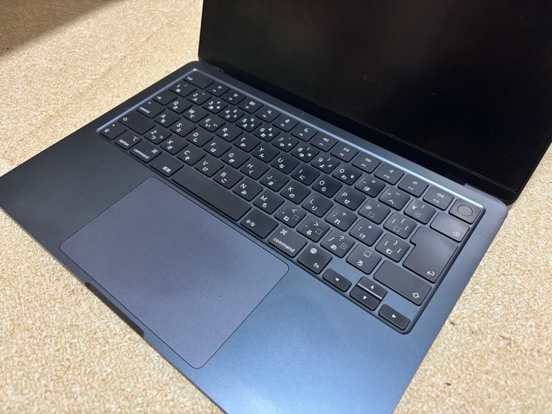 【美品】MacBook Air M2 24GB/512G カスタムモデル