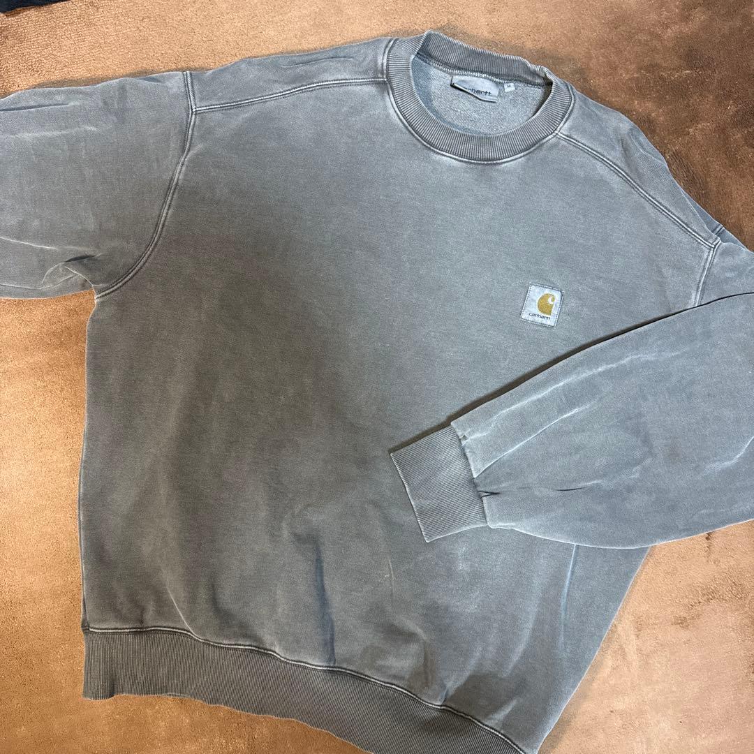 Carhartt WIP ビスタ ロゴ パッチ クルーネック スウェット