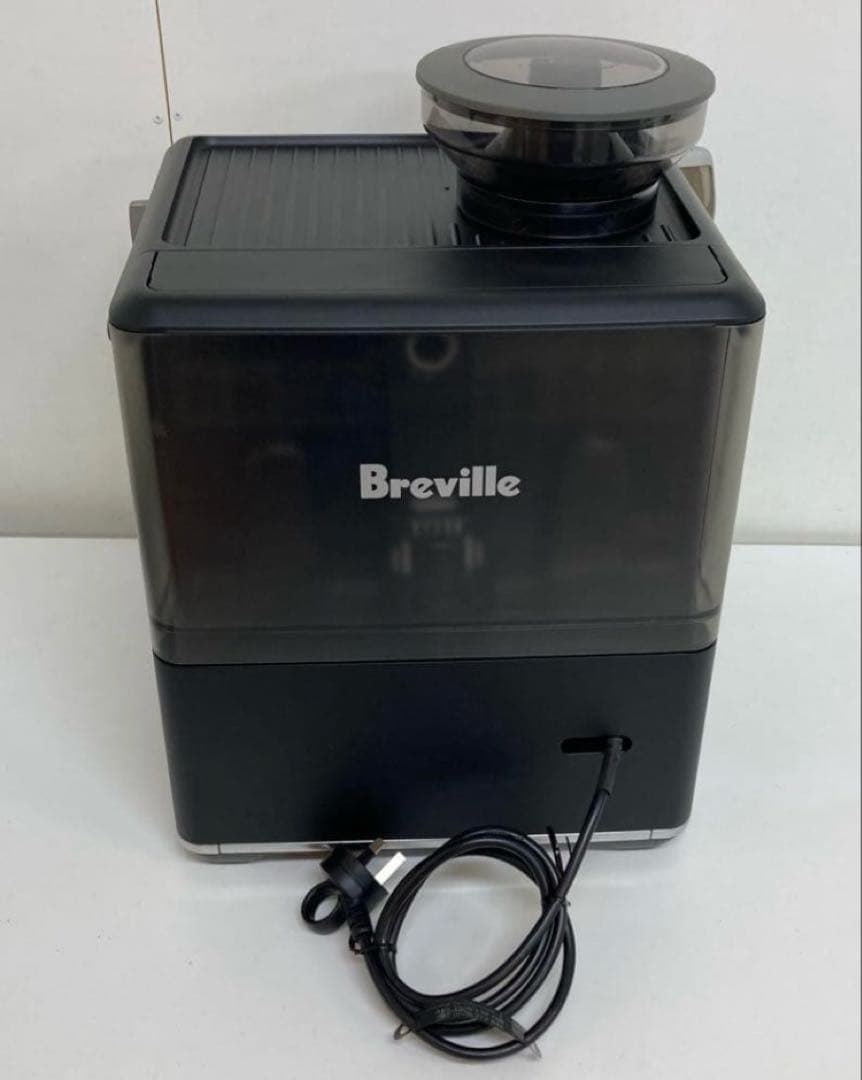 A375-6 Breville BES876エスプレツ ソマシン　220V〜