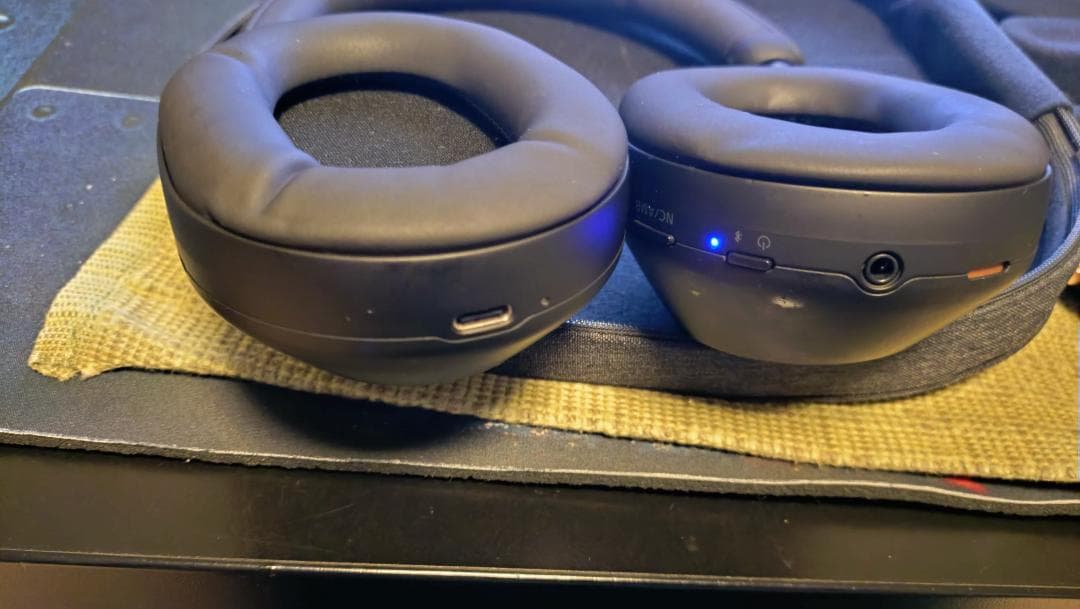 【SONY】ワイヤレスヘッドホン WH-1000XM5