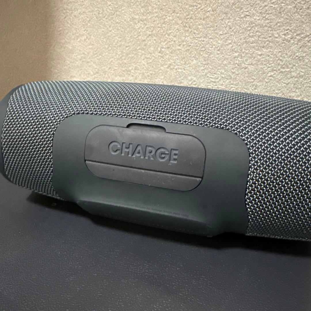 JBL ワイヤレススピーカー charge essential 2