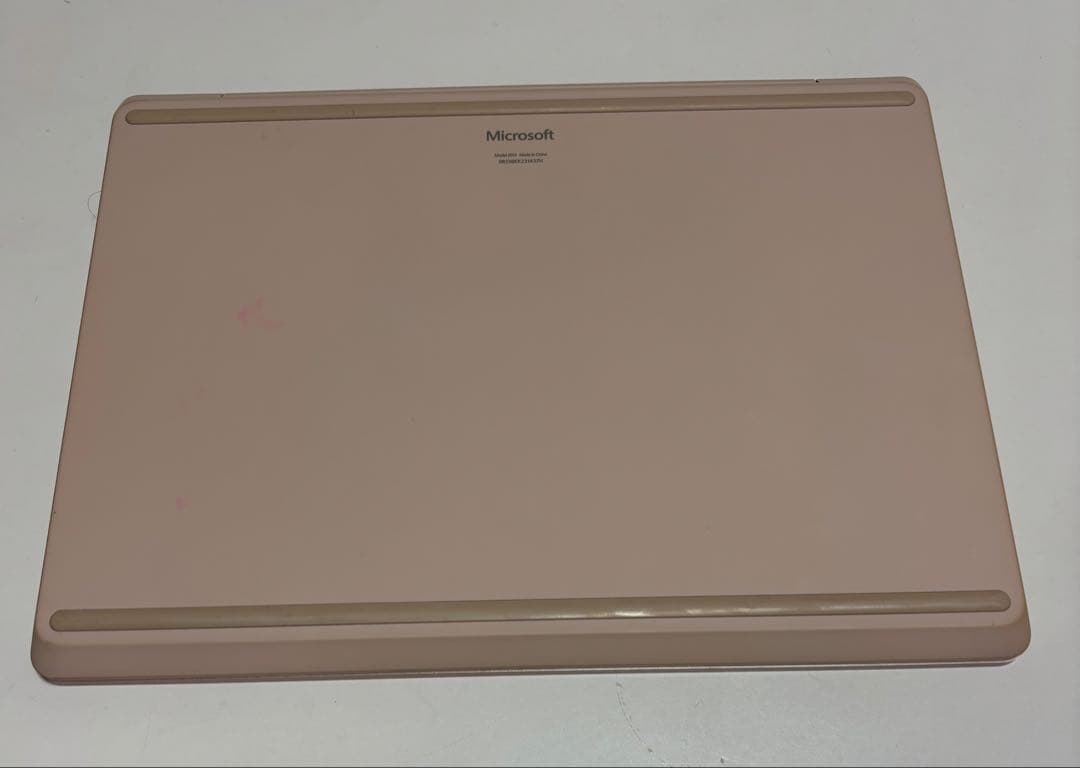 Microsoft Surface Laptop Go 2 office付属