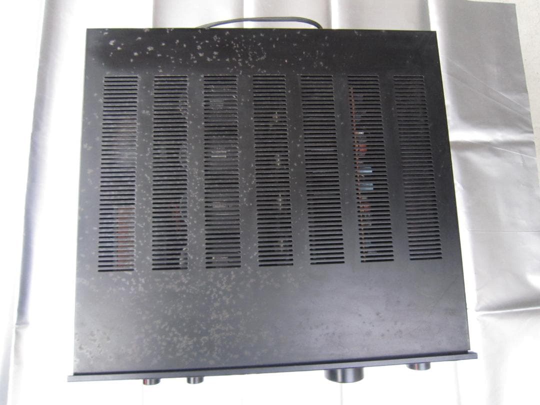 AU-D907 　DCプリメインアンプ　♥正面操作パネル類は結構きれい♥