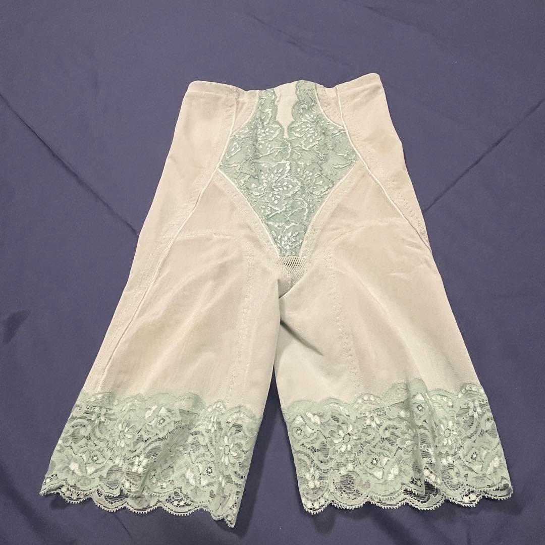 特価☆ほぼ未使用☆グラントイーワンズLALAGrantレギュラーガードルミント