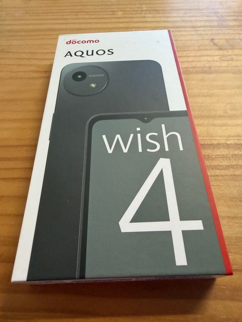 docomo AQUOS wish 4 本体