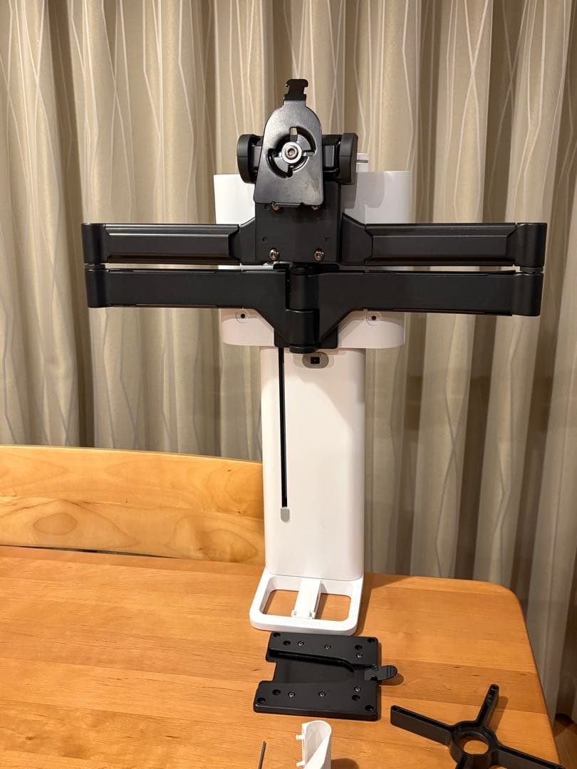 ERGOTRON TRACE ホワイト モニターアーム 可動式 クランプ式