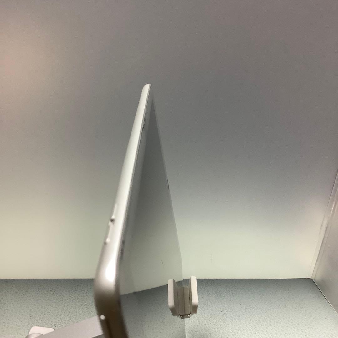 iPad 7世代32G wifi PSEバッテリー新品100%