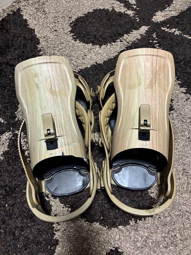 24-25 FLUX XF 取付ビスなし