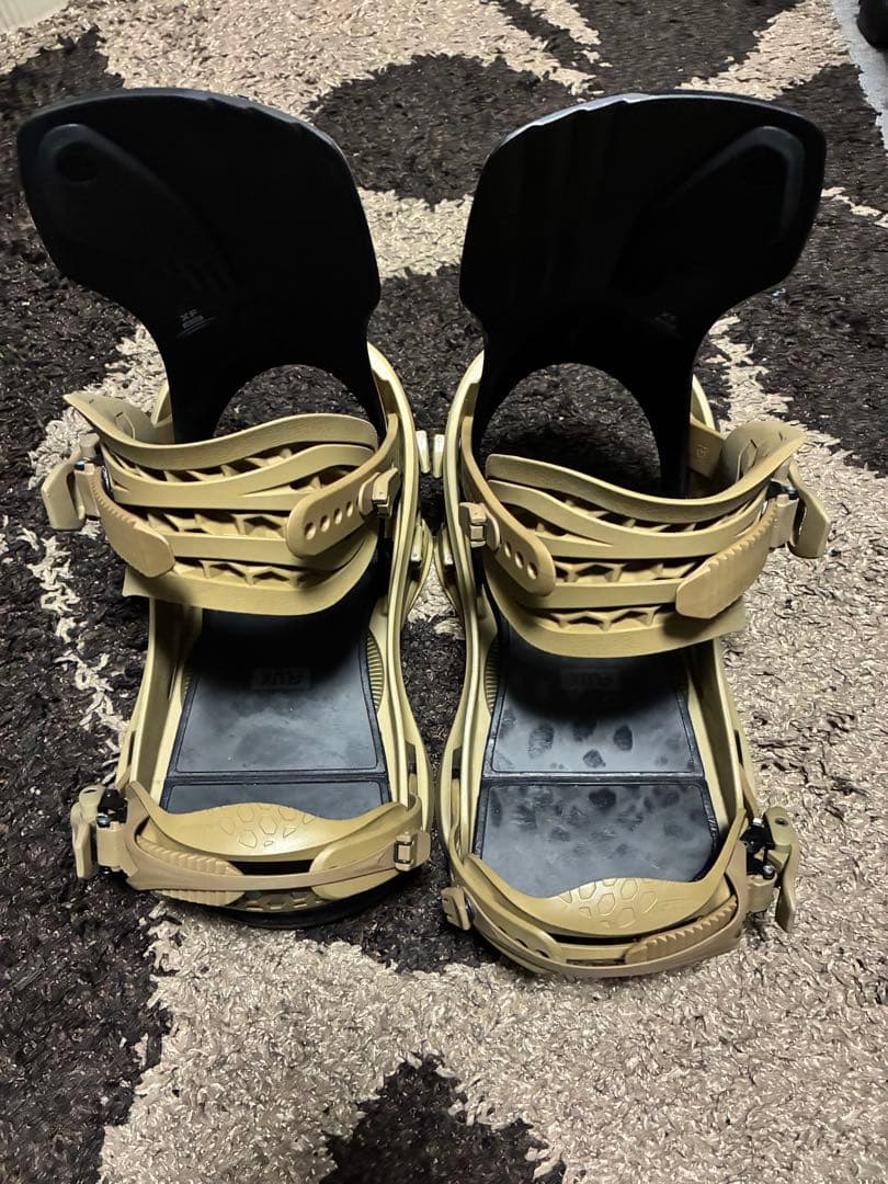 24-25 FLUX XF 取付ビスなし