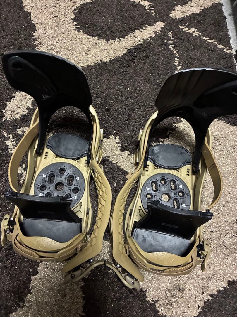 24-25 FLUX XF 取付ビスなし