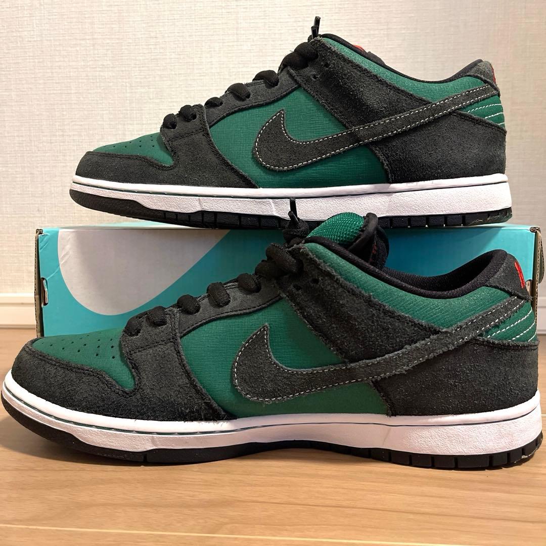 良品 NIKE DUNK LOW PRO SB UNGUCCI アングッチ 29