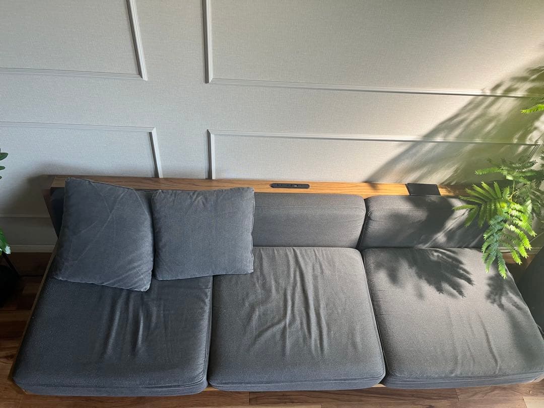 グレー ファブリックソファ 木製フレーム