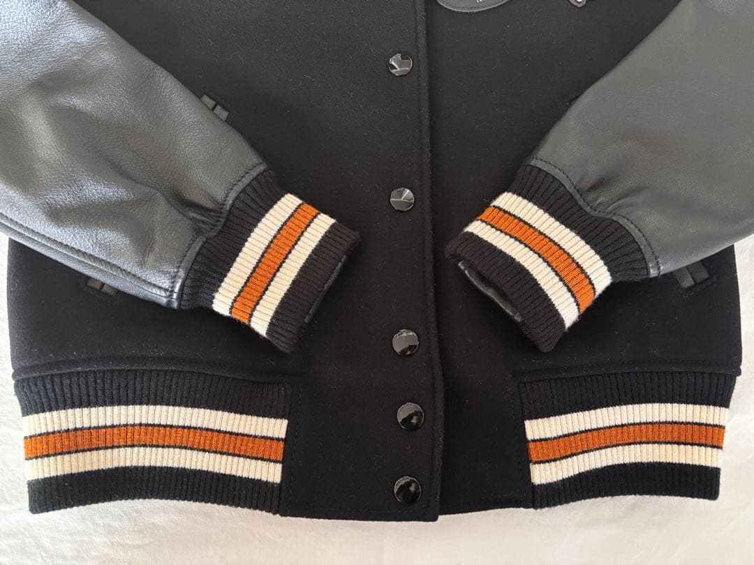 COACH スタジャン S