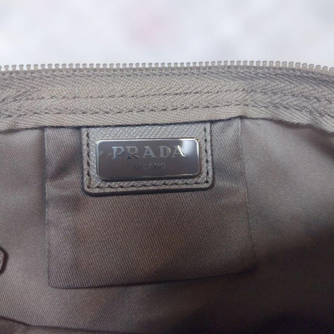 プラダ　ポーチ