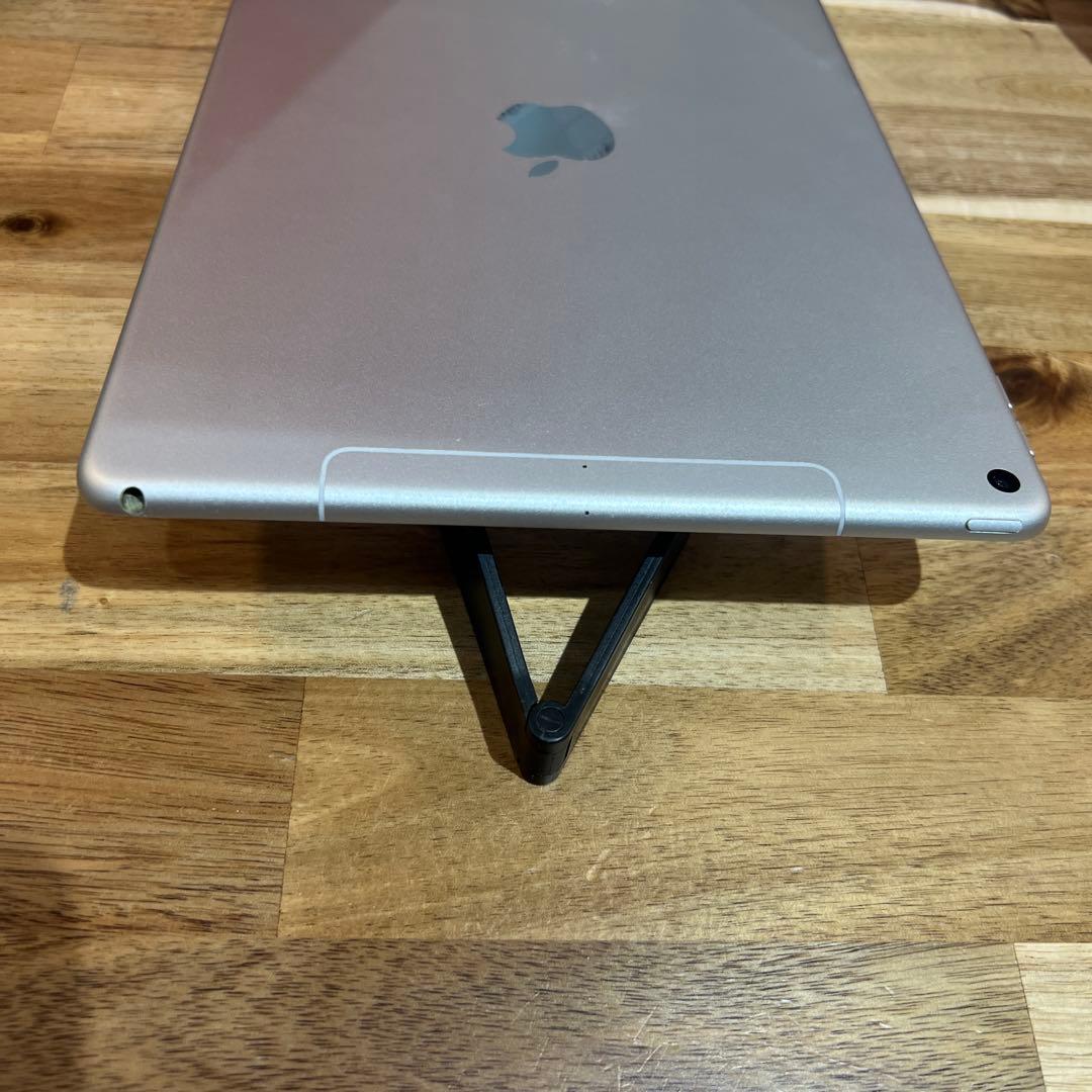 M865 SIMフリーiPad Air 3rd Gen 64GB