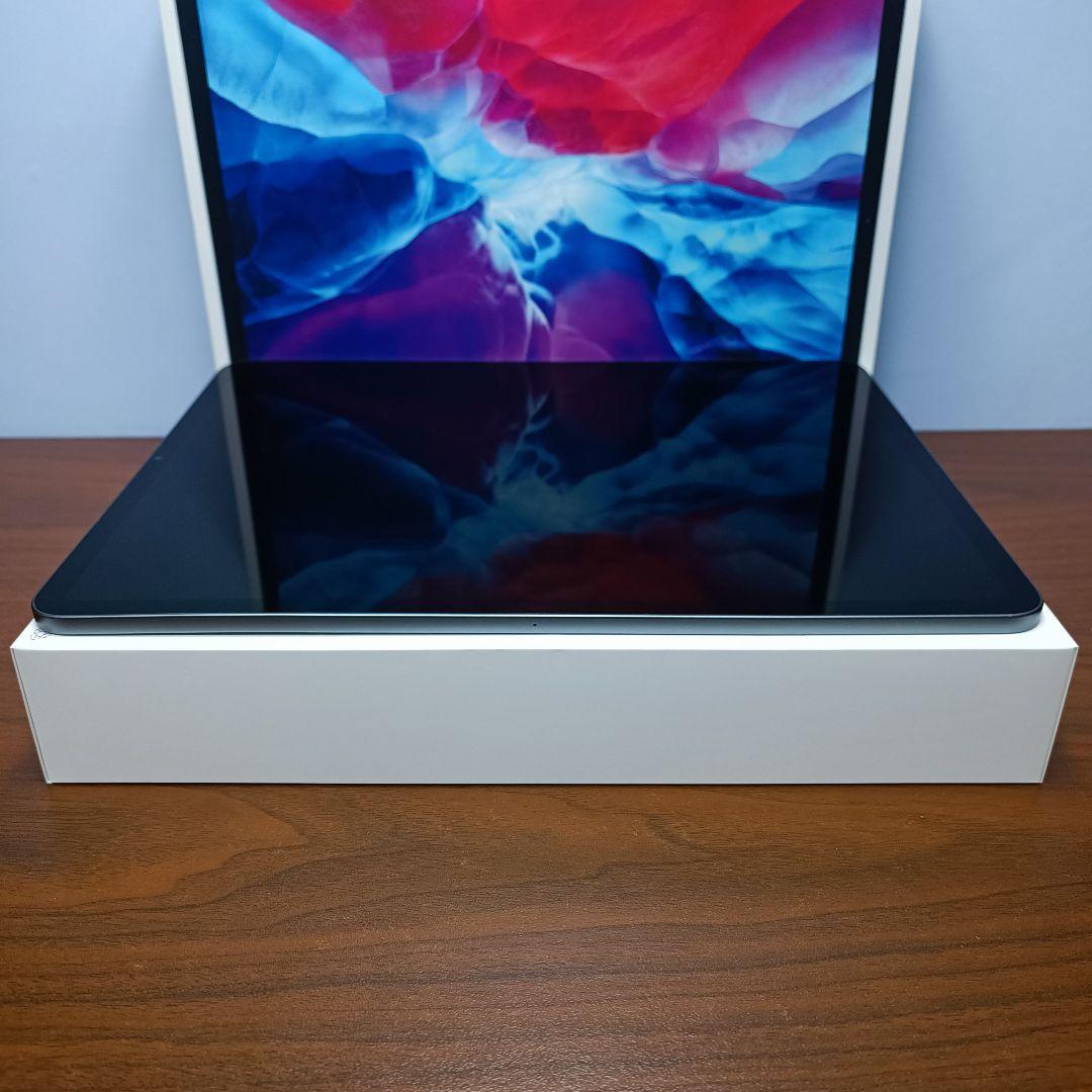 (美品) iPad Pro 12.9 第4世代 256GB、Keyboard