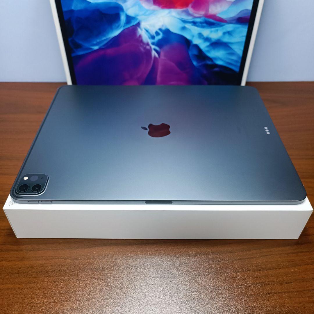 (美品) iPad Pro 12.9 第4世代 256GB、Keyboard