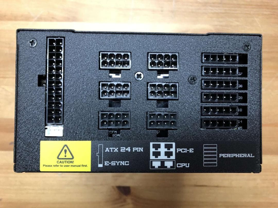 電源ユニット FSP AURUM PT-1200FM