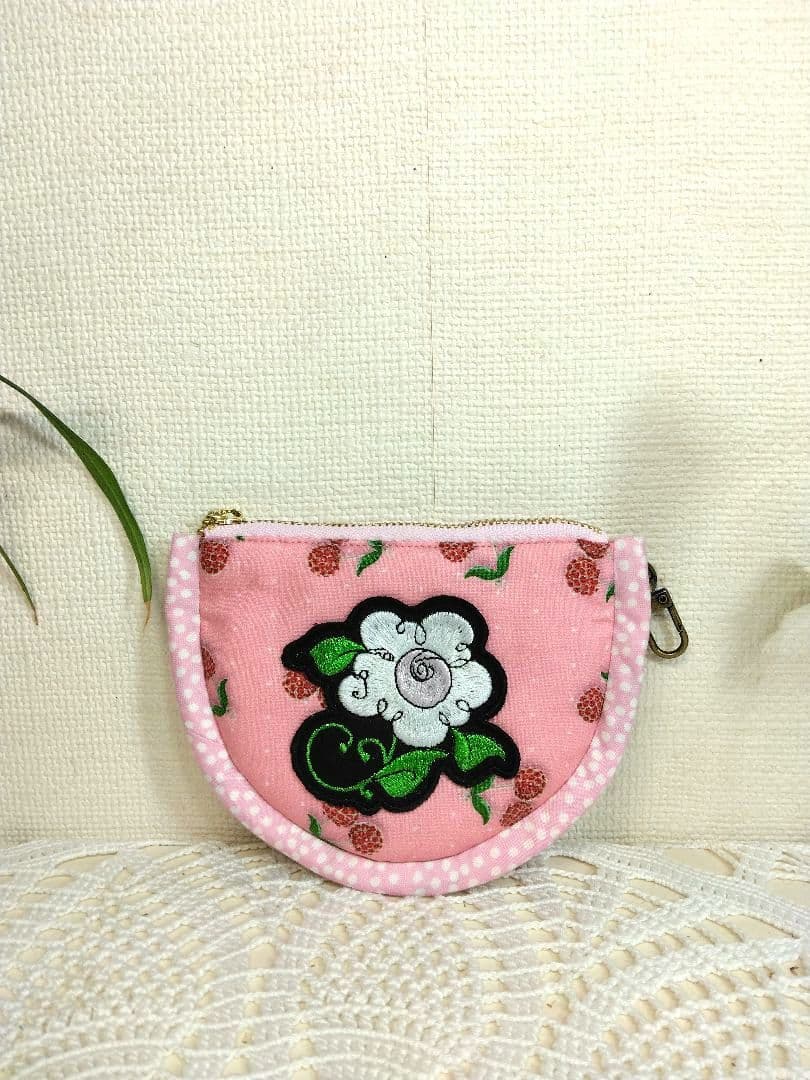 専用＊刺繍・ポケット付きショルダーバッグ&ポーチ＊ロラライハリス