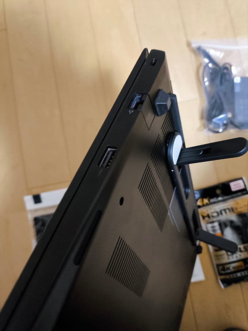 ThinkPad E14 第11世代 i7/512GB/16 OC