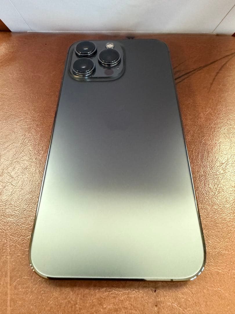 Apple iPhone 13 Pro グラファイト 256GB 本体