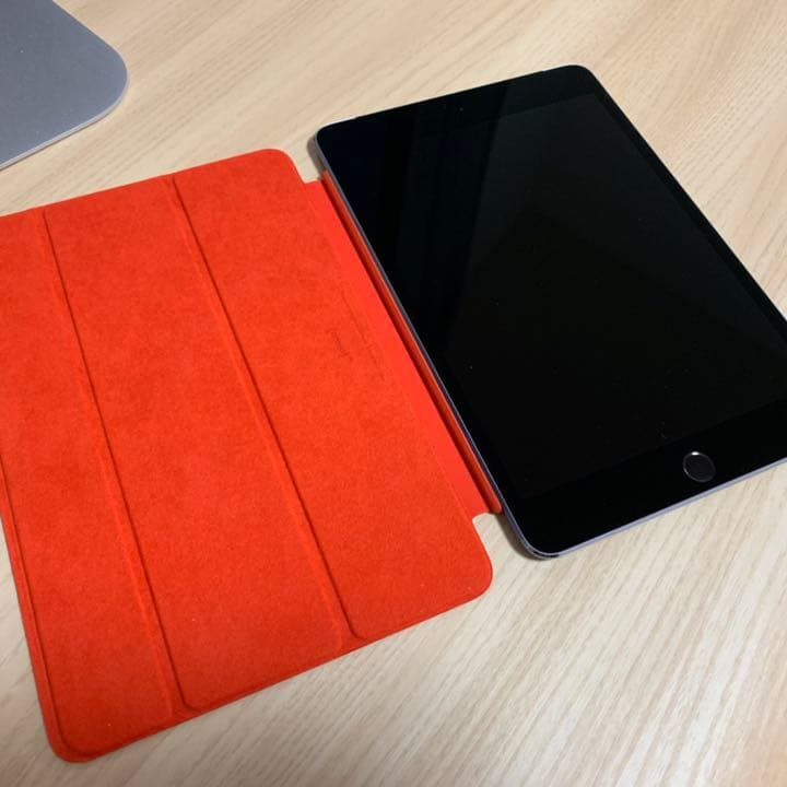 iPad mini 4 Wi-Fi+Cellularモデル (SIMフリー)