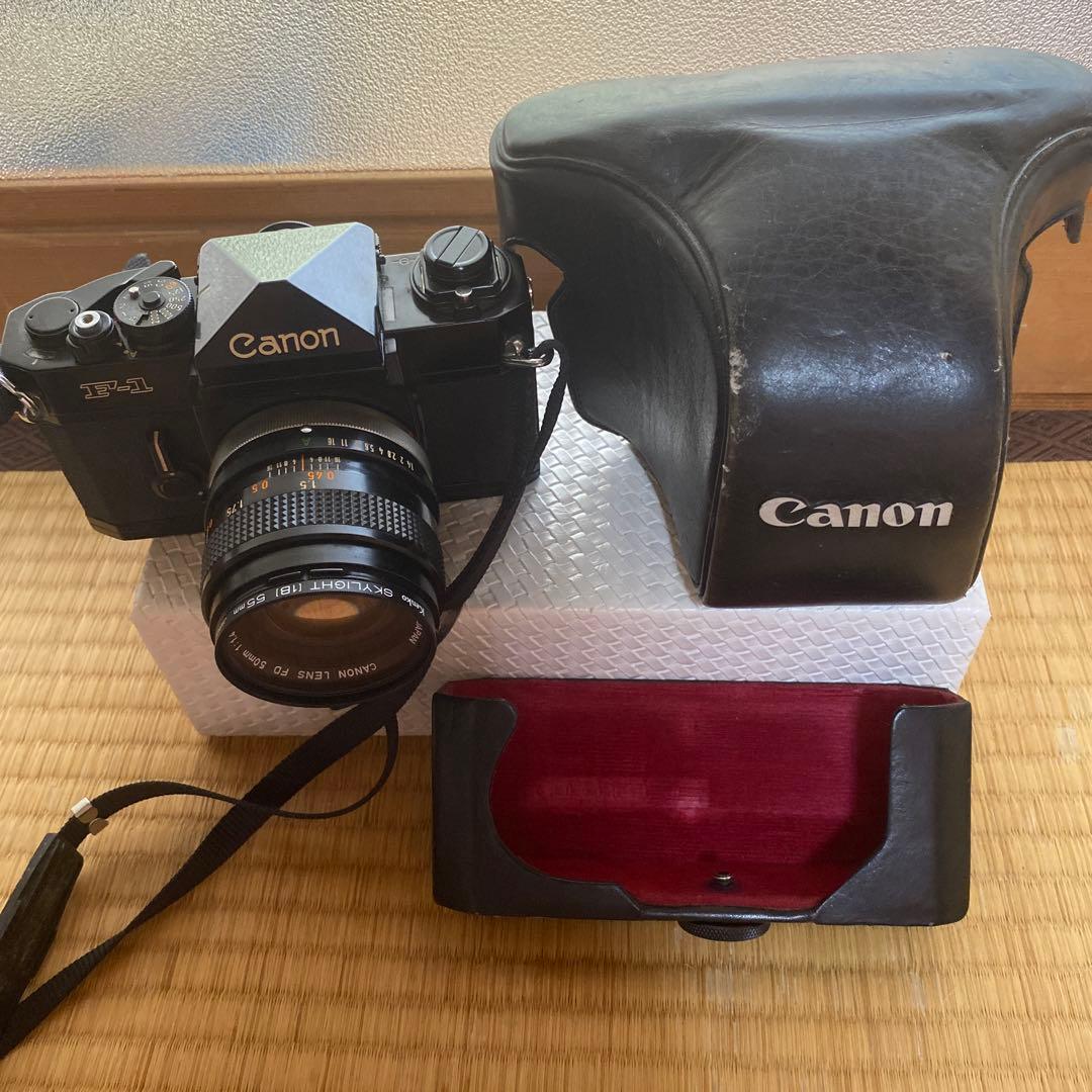 Canon F-1 一眼レフカメラ