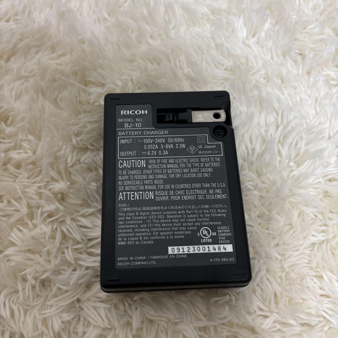 RICOH CX3 コンパクトデジタルカメラ シルバー・ピンク