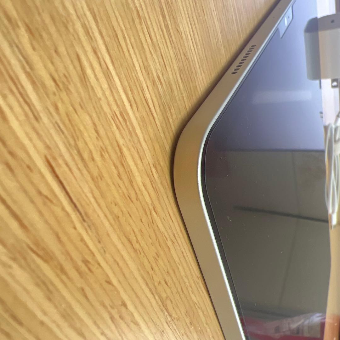 Apple iPad Pro 12.9インチ　第6世代