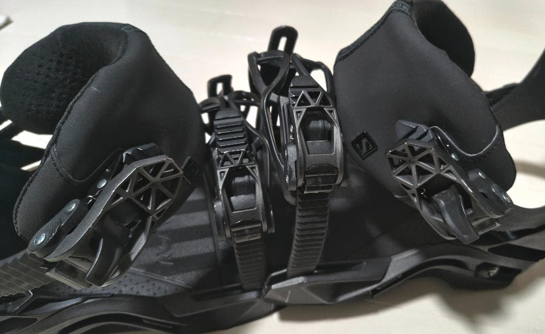 SALOMON DISTRICT Lサイズ 20-21モデル