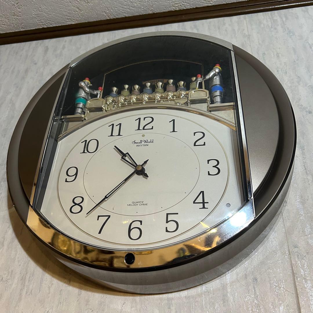 happy [動作OK] リズム時計工業Small World ライブA