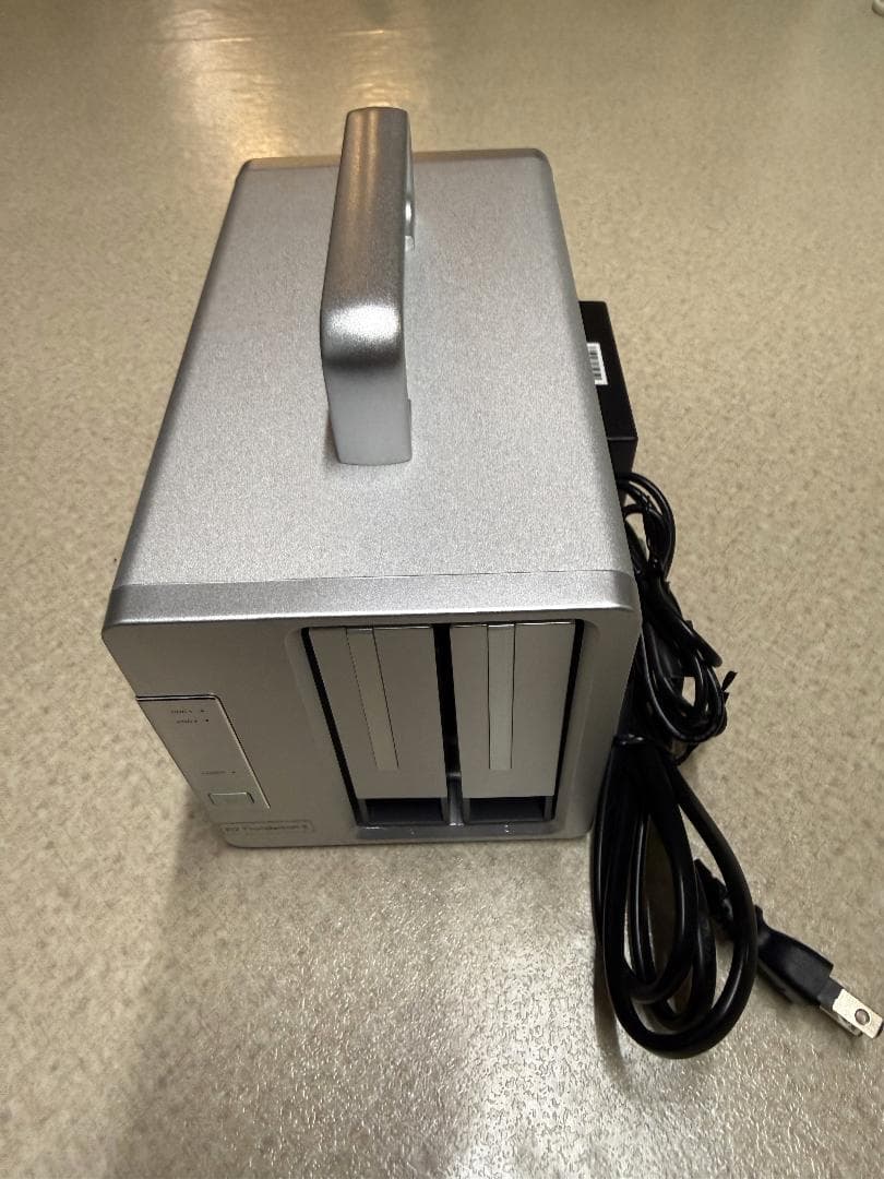 TerraMaster TD2 Thunderbolt3 RAIDケース