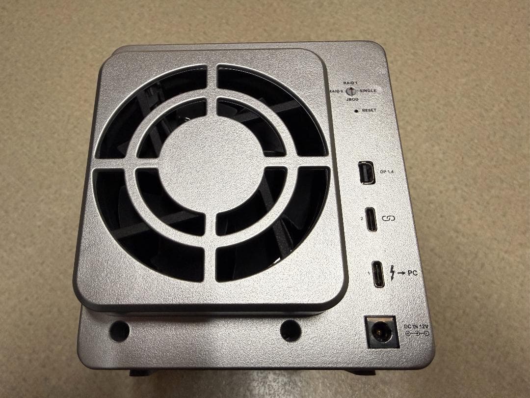 TerraMaster TD2 Thunderbolt3 RAIDケース