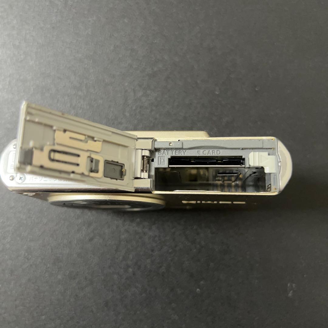 【動作品】 Panasonic LUMIX DMC-FX40 ゴールド コンデジ