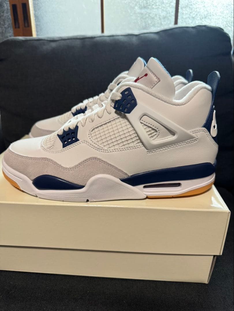 ヤ*ト様 Air Jordan 4 ホワイト/ネイビー/グレー