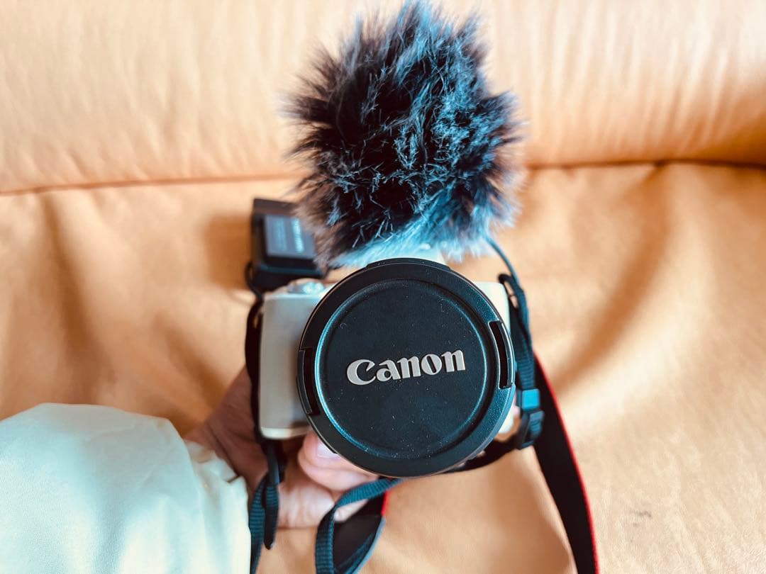 予備バッテリー付き Canon EOS kiss M 超望遠セット