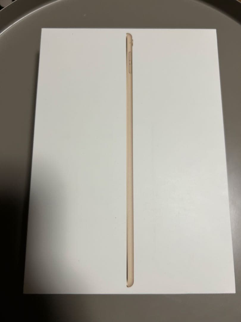 美品iPad Pro 2016 9.7インチ 256GB（バッテリー劣化あり）