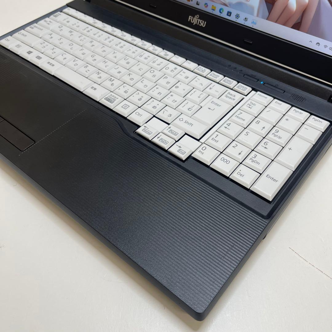 #887 富士通 Lifebook A577/S i5-7300U 8GB