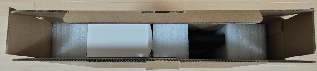 UPERFECT バッテリー内蔵 15.6” FHD モバイルモニター