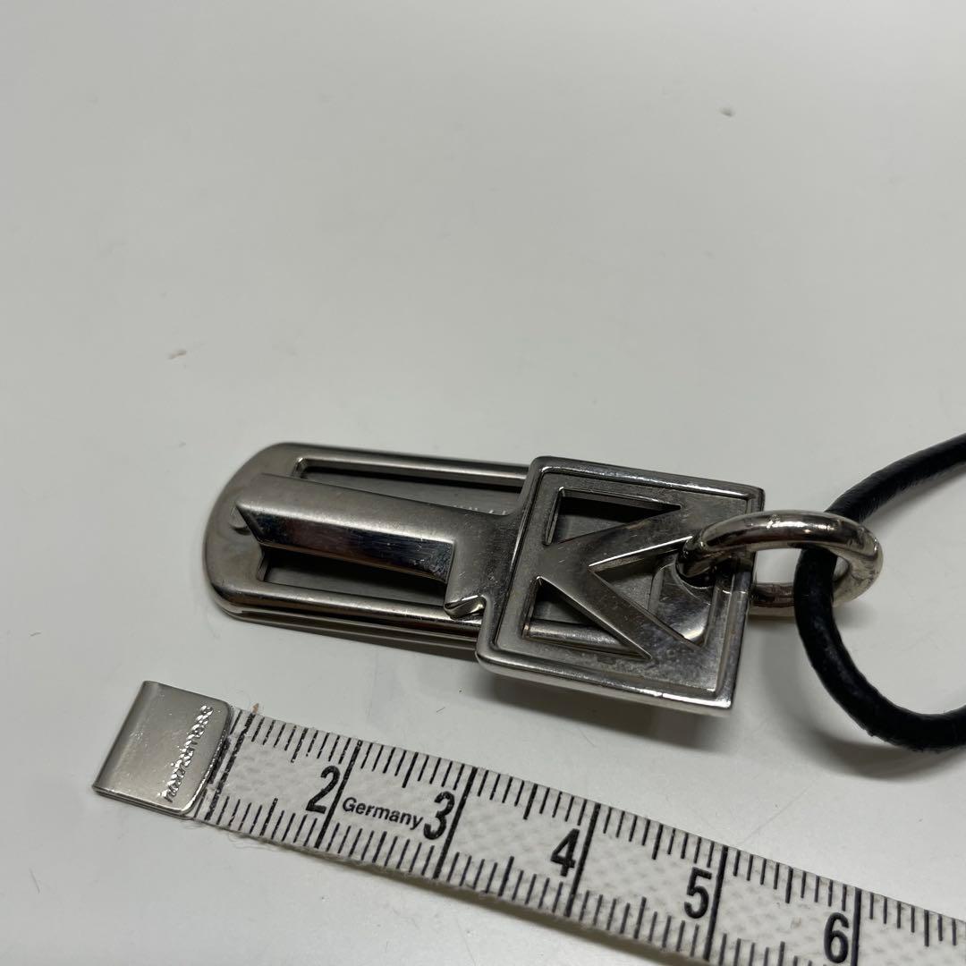 ミ*ト様 Louis Vuitton コリエ・プラーク Vスクエア ネックレスM