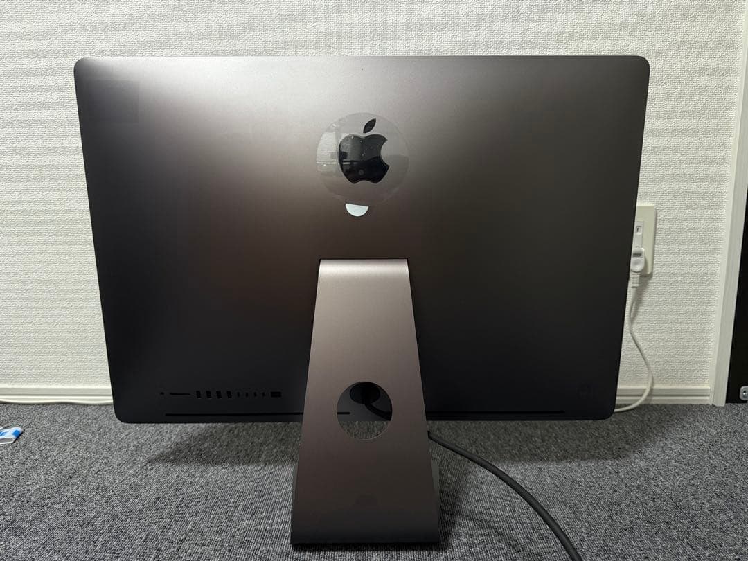 Macデスクトップ iMac Pro 2017 Intel Xeon 3.2GHz 32GB 1TB