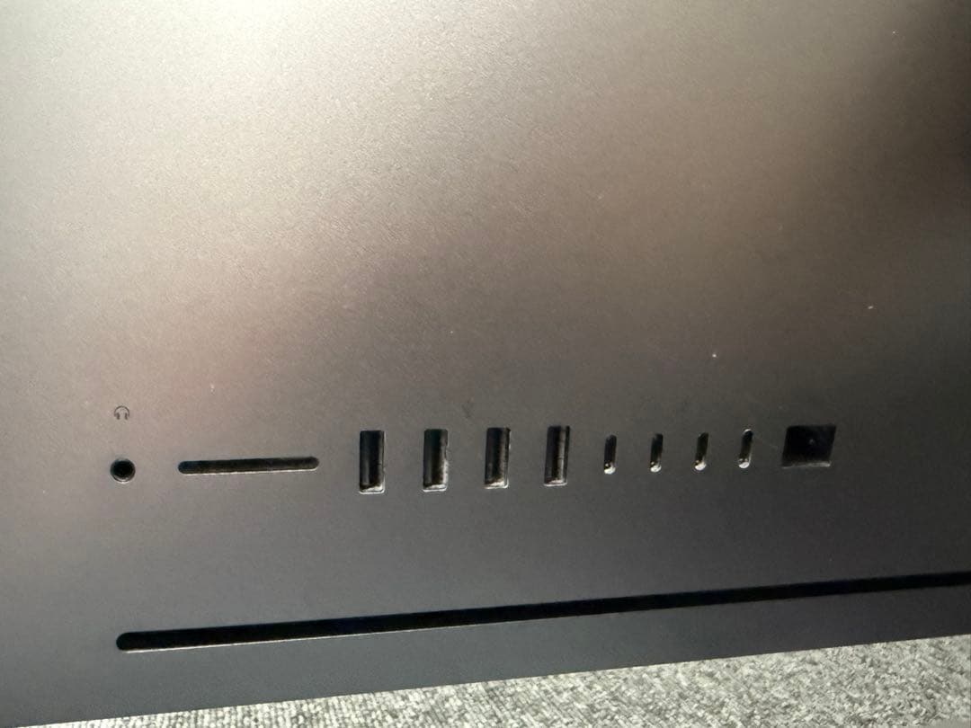 Macデスクトップ iMac Pro 2017 Intel Xeon 3.2GHz 32GB 1TB