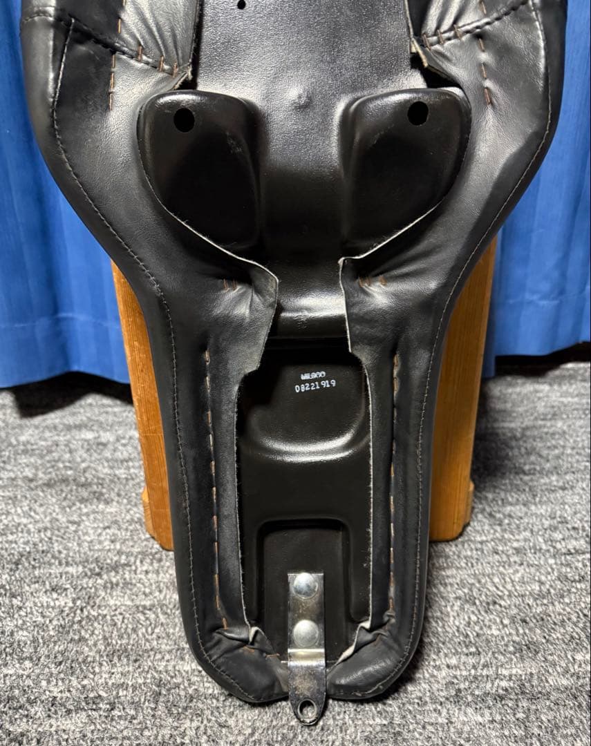 ハーレー スポーツスター 純正オプション バッドランダーシート 〜2003