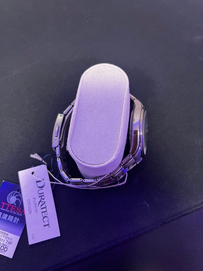 シチズン アテッサ 電波ソーラー エコドライブ 軽量チタン製